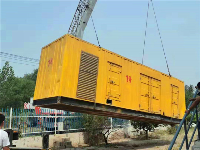 扶沟300KW柴油发电机组油耗是多少？